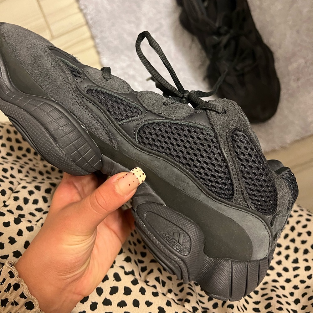YEEZY 500 UTILITY BLACK
